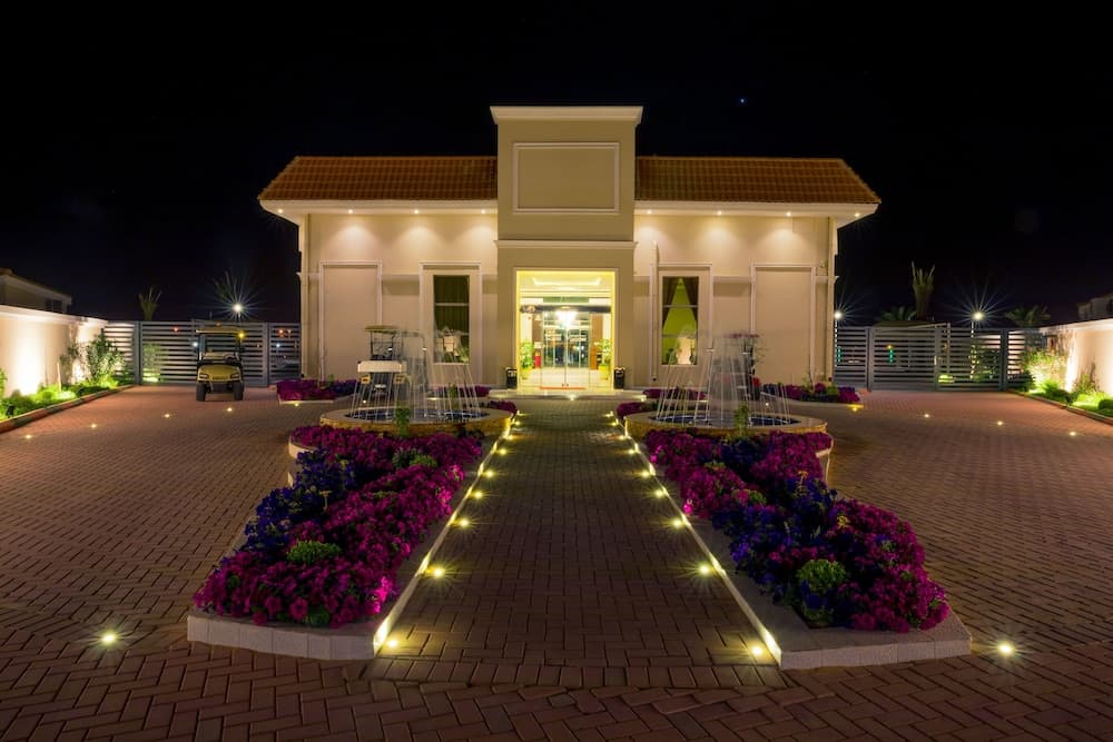 Swiss International Hotel Villas Unaizah Al Qassim