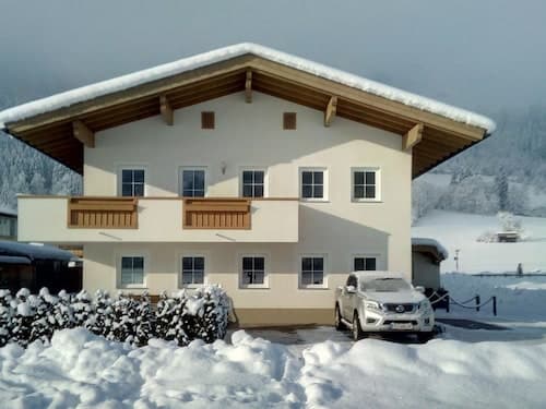 Apartment in Aschau Near Hochzillertal Slopes