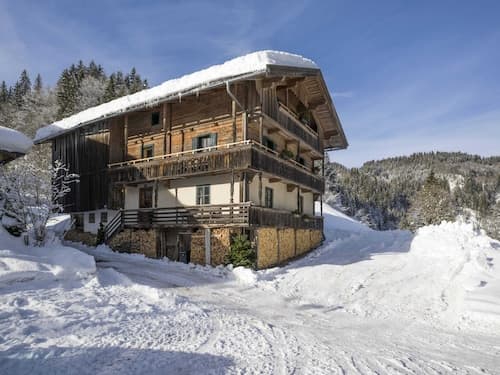 Farmhouse in Hopfgarten Near Ski Bus