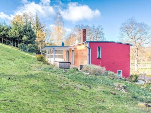 Spacious Apartment near Lake in Guntersberge