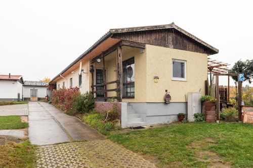 Gemutlicher Bungalow mit Garten in Nakenstorf