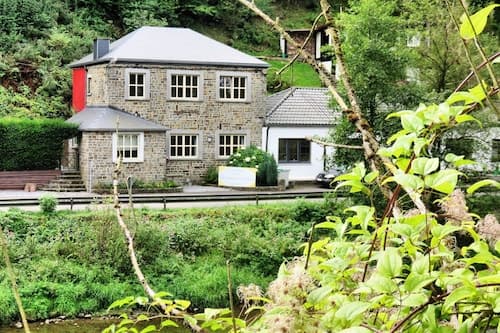 Charming Holiday Home In Durbuy With Garden