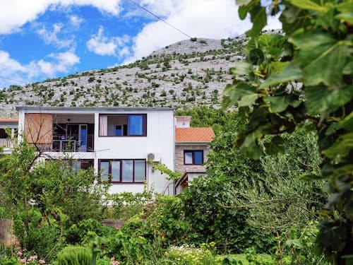 Apartment in Starigrad With Terrace