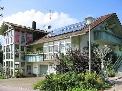 Welcoming Chalet near Forest in Rohrnbach