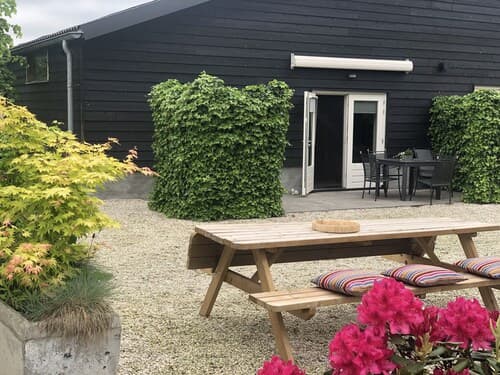 Lovely Holiday Home in Nistelrode near Lake