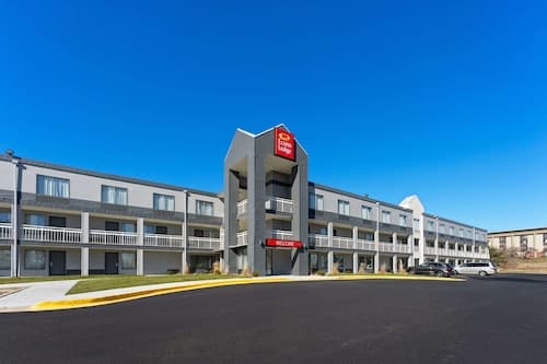 Econo Lodge Rockford Casino Area
