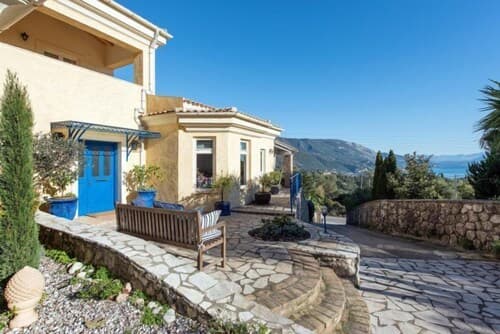 La Casa Al Mare by CorfuEscapes