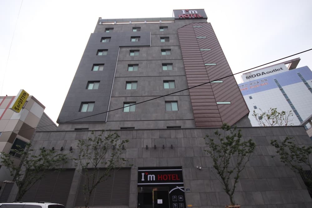 IM Hotel