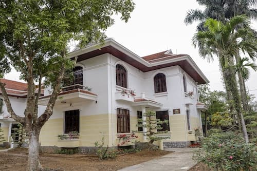 Van Xuan Royal Hotel