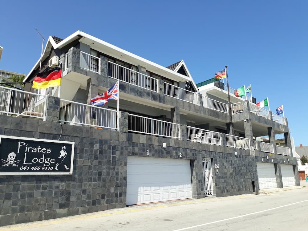 Pirates Lodge