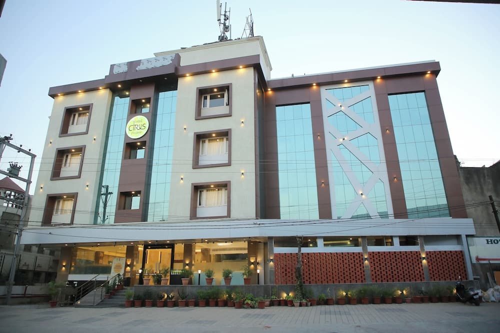 Hotel Citrus Prime