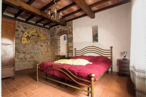 Rustic Tuscan Style Apartment