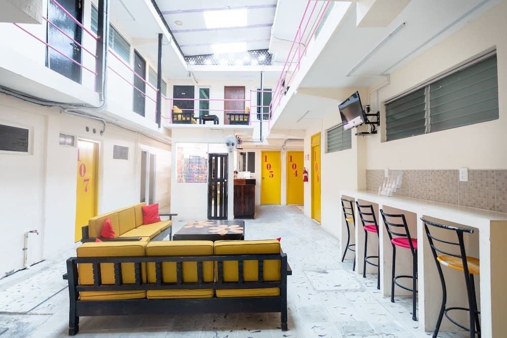 Hotel Rosa del Alba, Malecón Chetumal