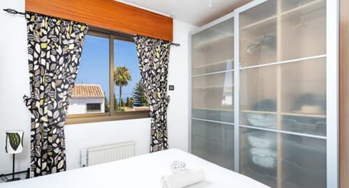 Apartment - 2 Bedrooms with Pool and WiFi - 107885