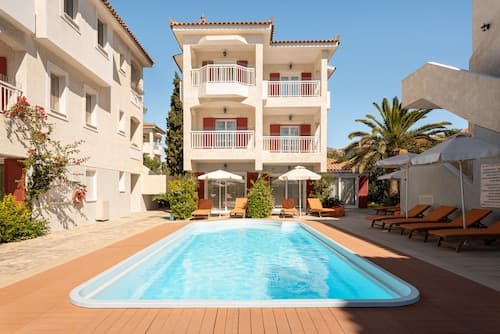 Hydrele Beach Hotel