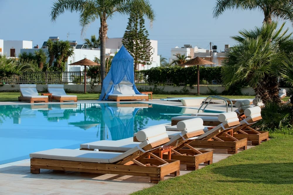 Socrates Hotel