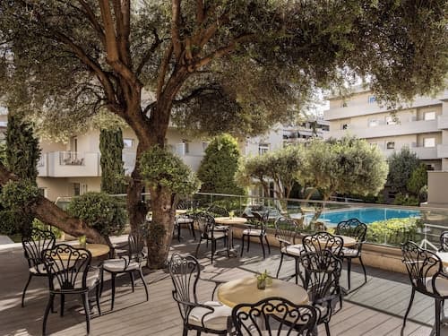 Civitel Attik Rooms & Suites