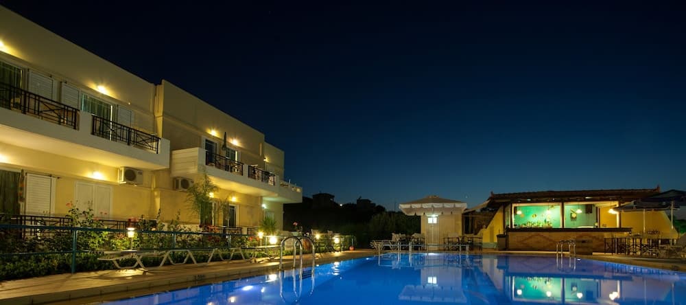 Niriides Hotel