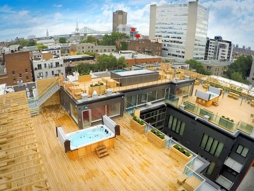 M Montreal - Hostel