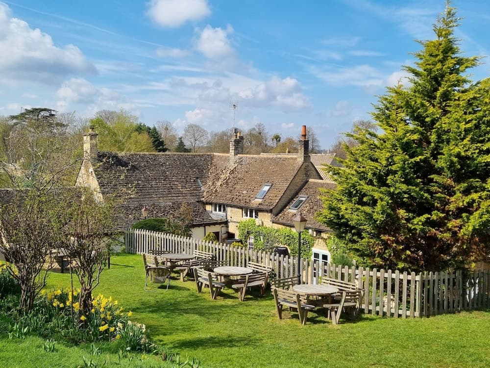 The White Hart