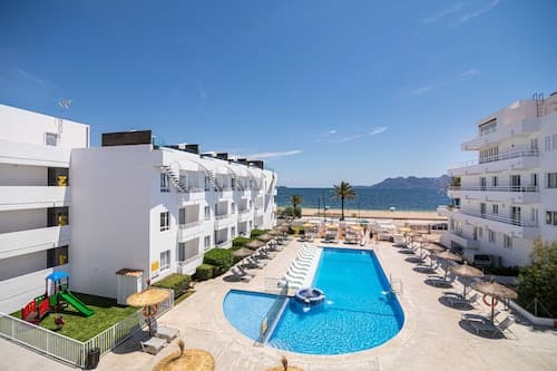 Cabot Hobby Club Apartments