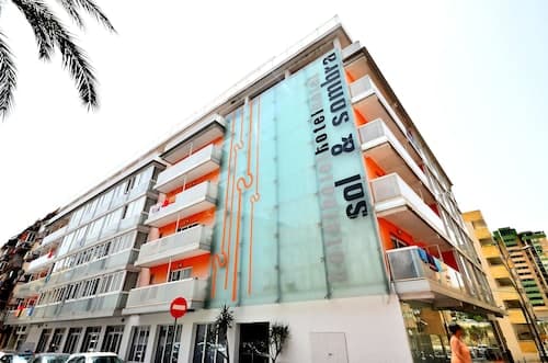 Hotel Sol & Sombra