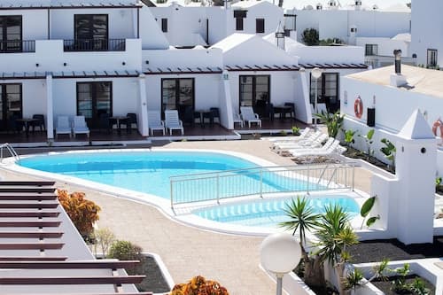 Apartamentos La Laguneta