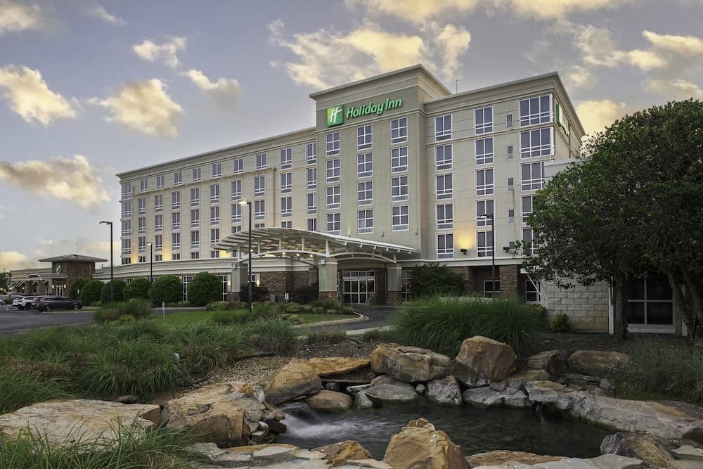 Holiday Inn Ardmore I-35 by IHG