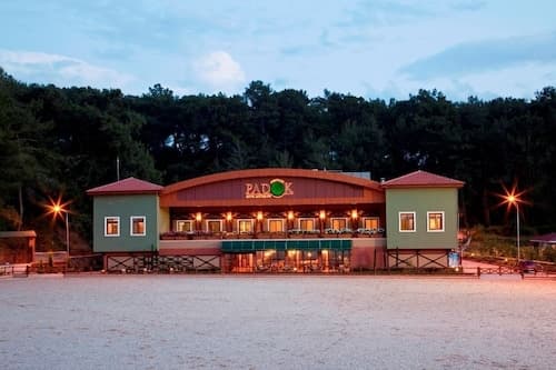 Padok Premium Hotel & Stables