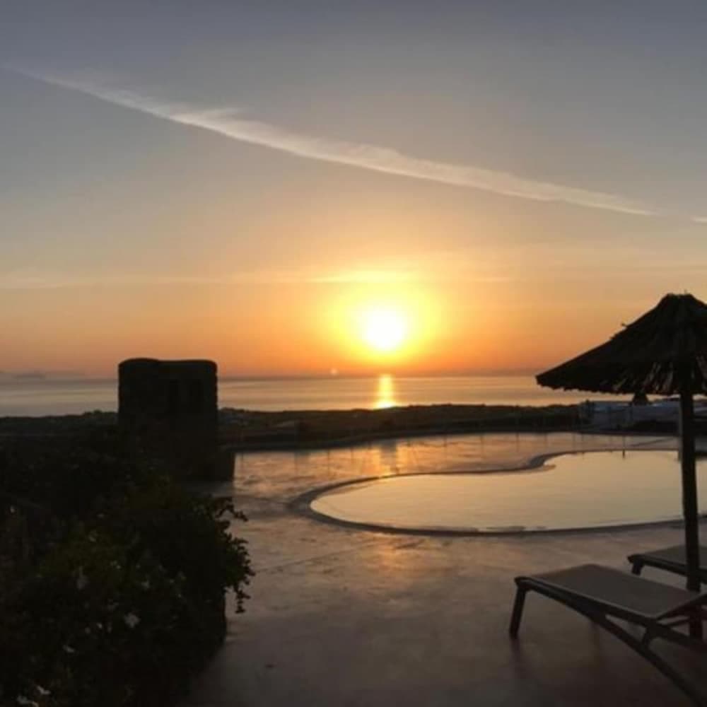 Thea Luxury Resort