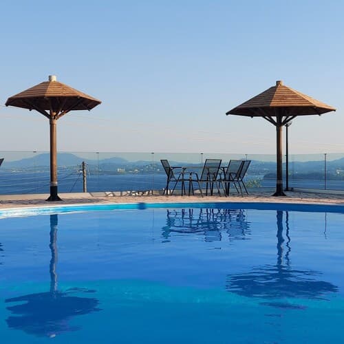 Stefanos Place