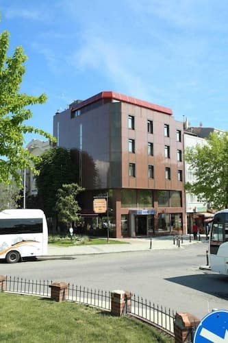 Yavuz Otel