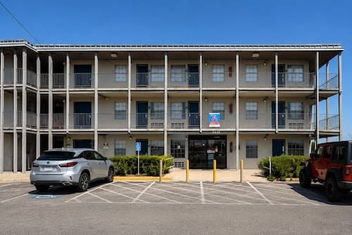 Studio 6 San Antonio, TX - Lackland AFB
