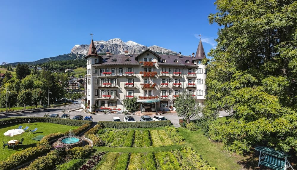 Franceschi Park Hotel