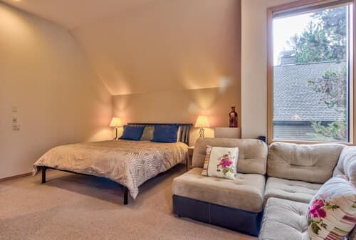 Eaglewood Condo 8