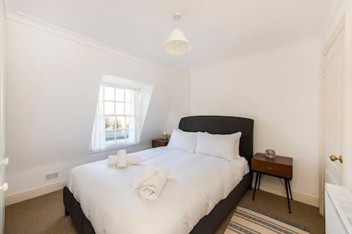 2 Bed Apartment, Notting Hill