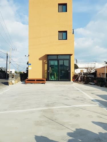 Jangsugot Pension