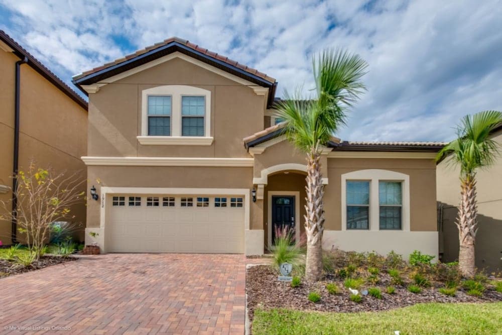 Ultimate New 8 Bedroom 6 Bathroom Windsor