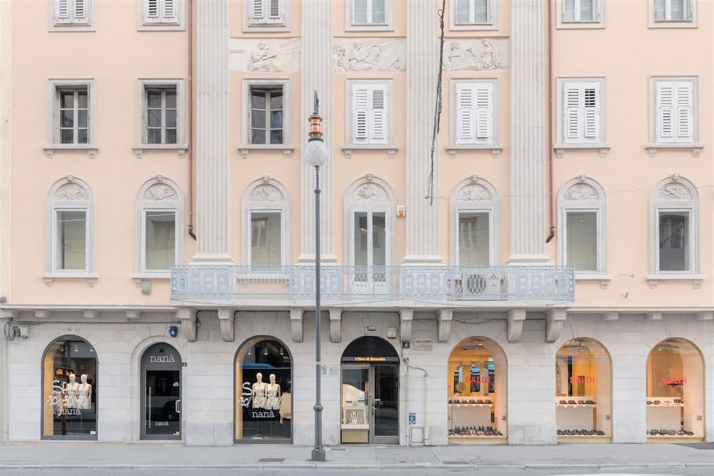 Emporio di Joyce