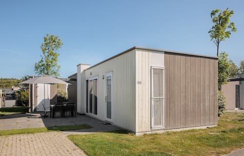 Bungalow in Zeebad Near the Beach