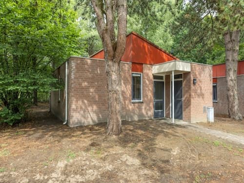 Restyled Bungalow with Dishwasher near Nature Reserve