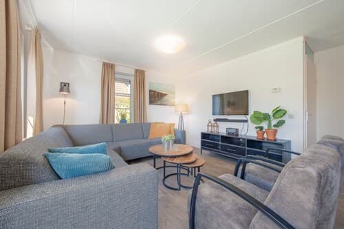 Semi-detached Villa With Microwave Near the Beach