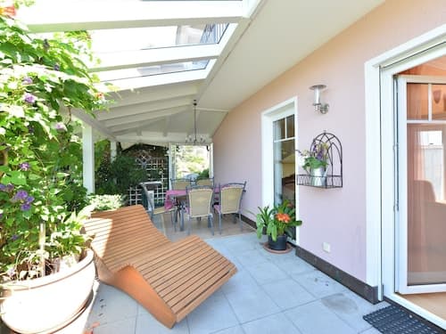 Charming Apartment With Terrace in Deggendorf