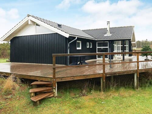 4 Star Holiday Home in Lokken