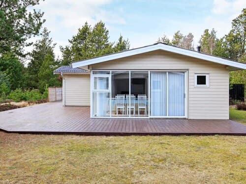6 Person Holiday Home in Jerup-by Traum