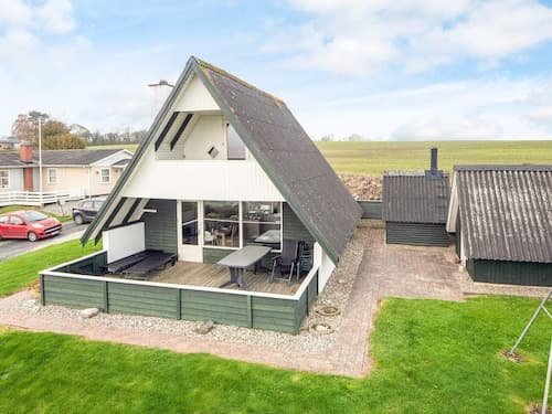 6 Person Holiday Home in Aabenraa-by Traum