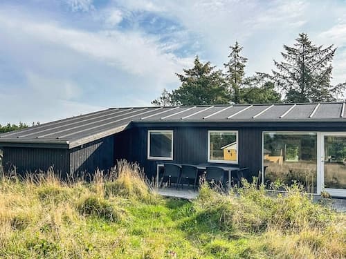 Fabulous Holiday Home in Fanø near Sea