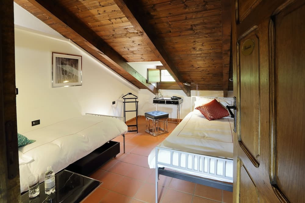 Giarvino Guest House