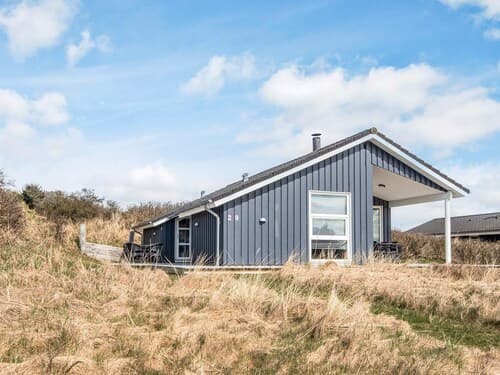 5 Star Holiday Home in Lokken