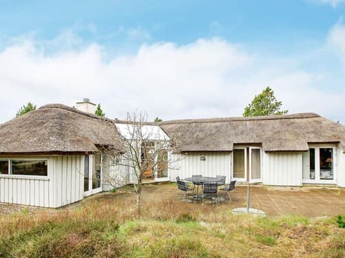 8 Person Holiday Home in Fjerritslev-by Traum